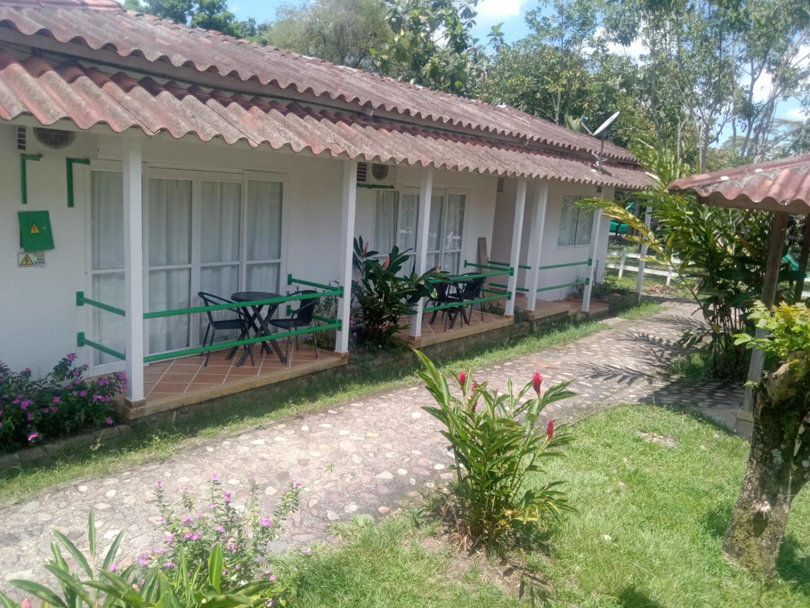 Hotel Campestre Mastranto Villavicencio Exterior photo